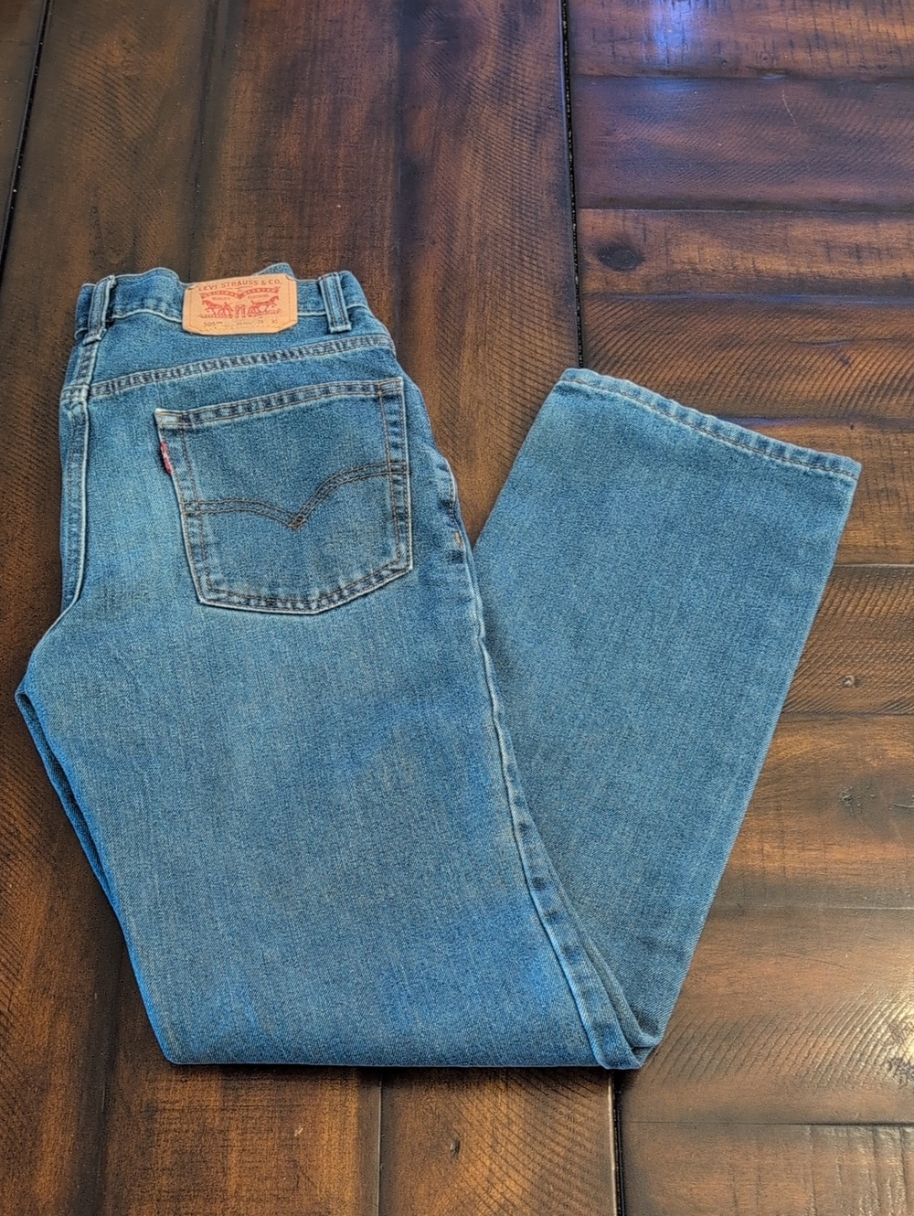 Levi's Women's 505 Regular Straight Jeans